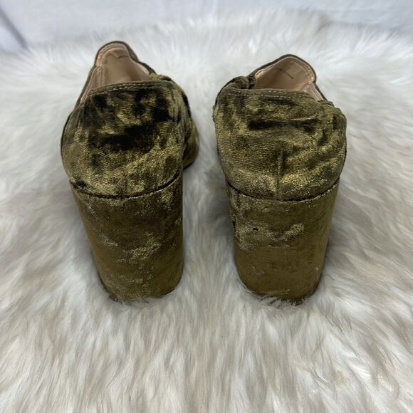 Cabi Interlock Earthy Moss Green Velvet Peep Toe Block Heel Shoes Sz 8.5 - Picture 3 of 7